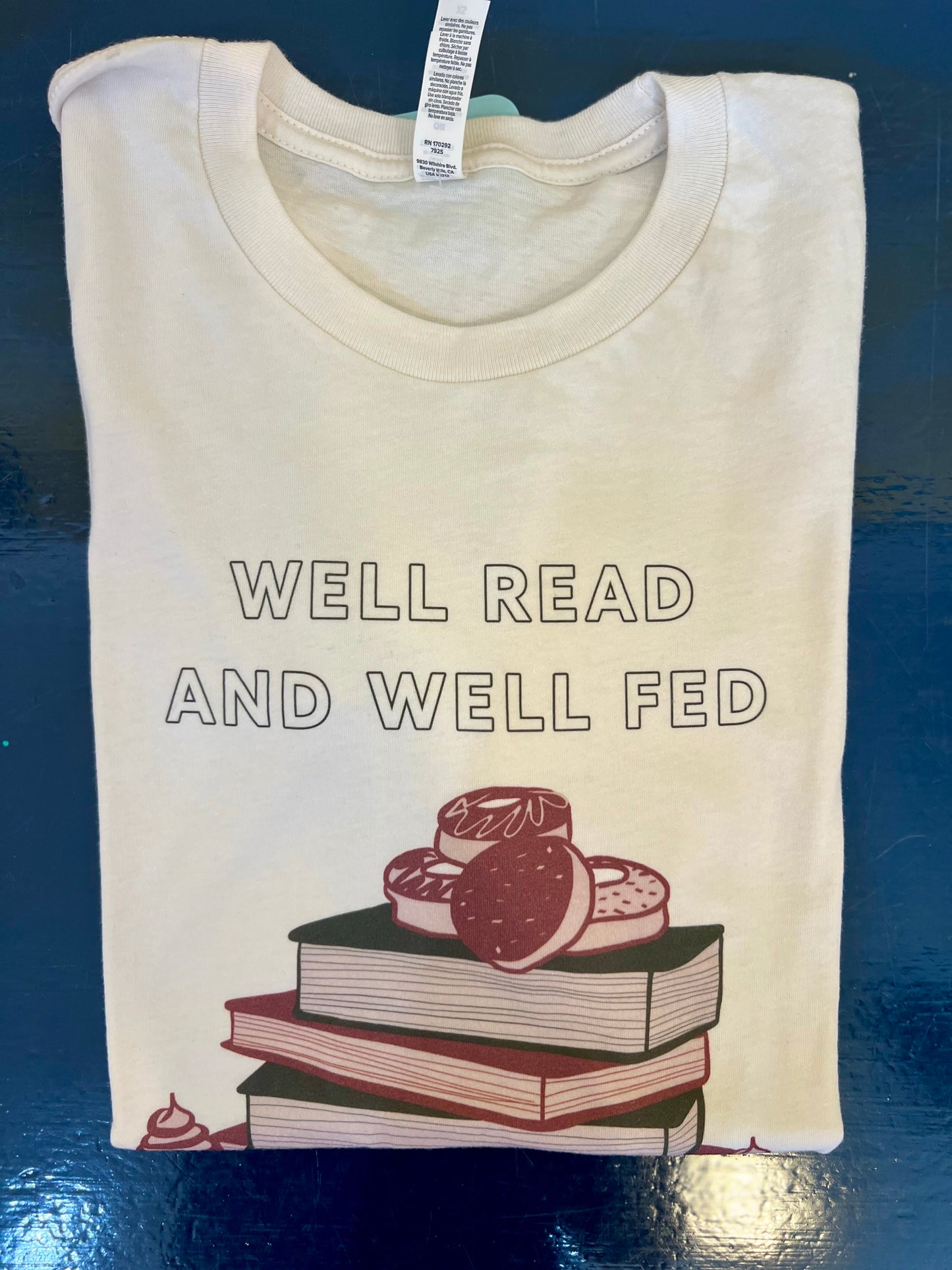 Well Read and Well Fed T-shirt Unisex