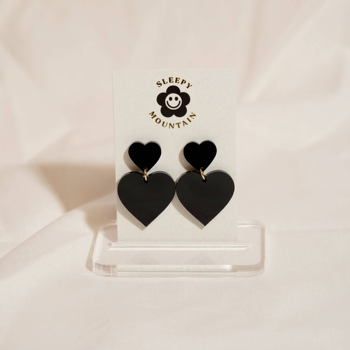 Sleepy Mountain - Black Double Heart Dangle Earrings