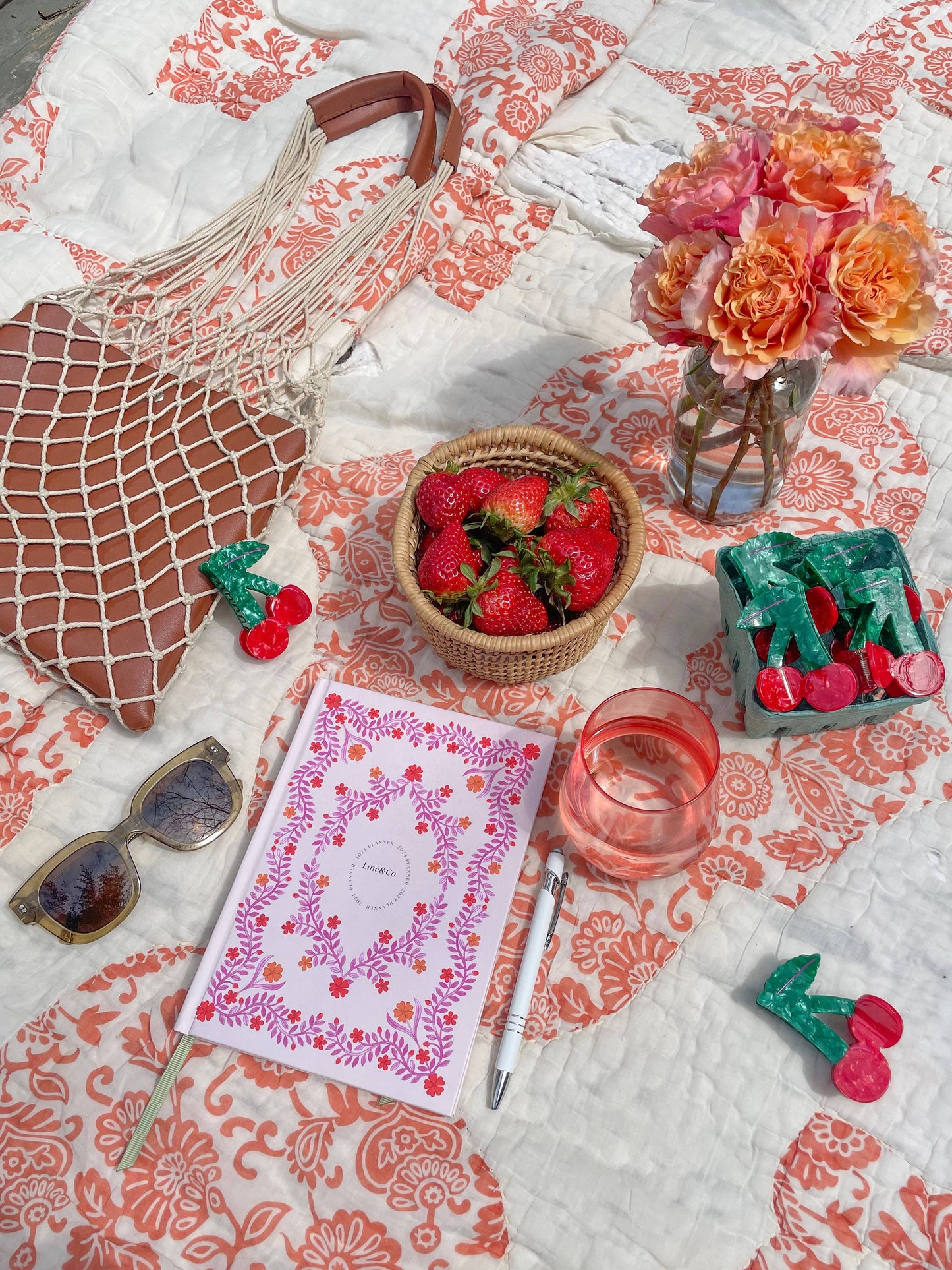 Line & Co - Cherry Claw Clip