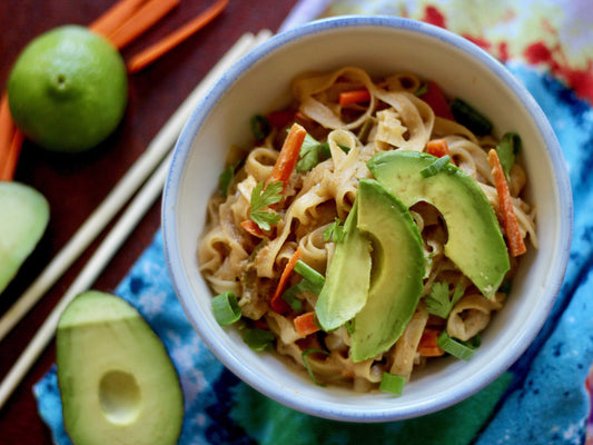 SPICY THAI VEGGIE NOODLE BOWL