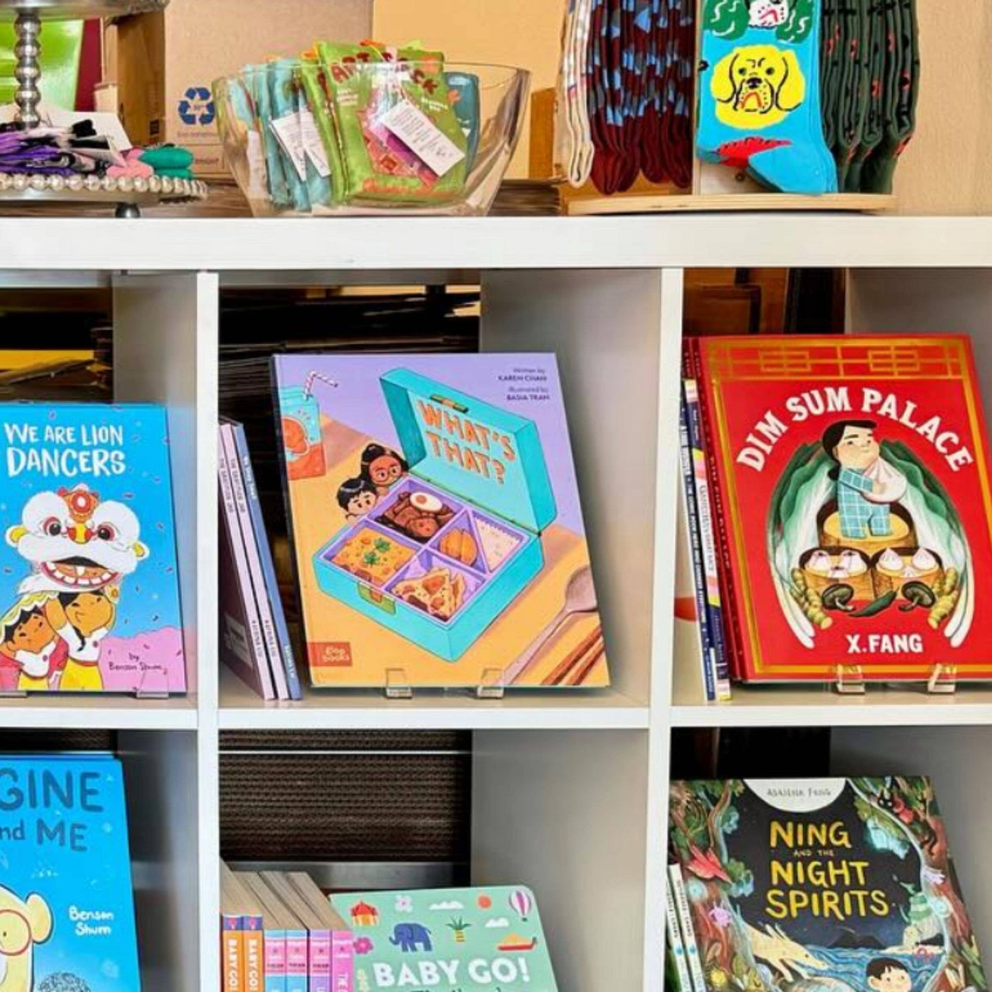 What's That?: A Kids Book About Love and Lunchboxes