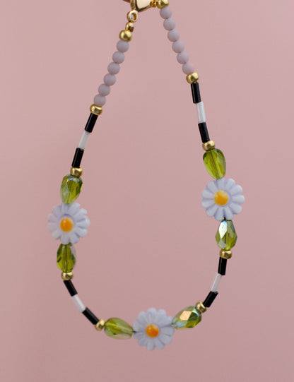 Lavender Daisy Beaded Bracelet