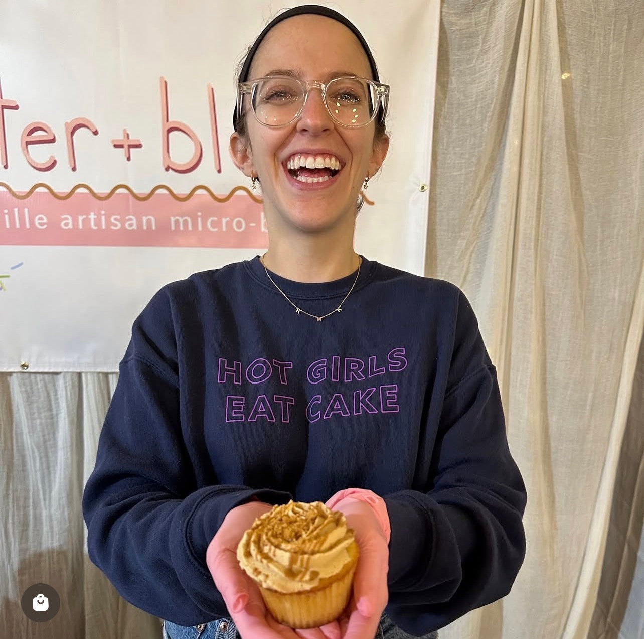 Hot Girls Eat Cake Crewneck