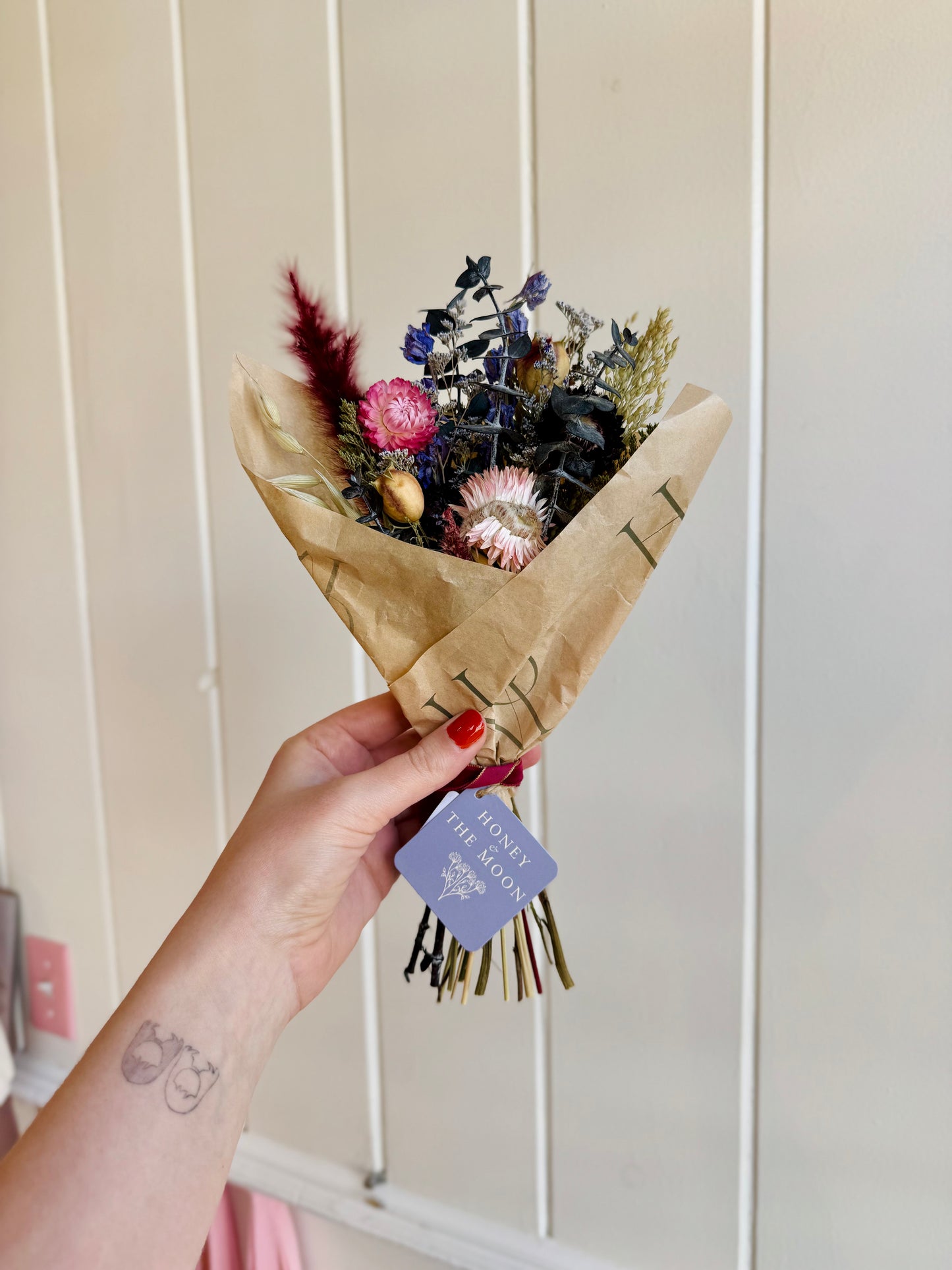Honey and the Moon - Eucalyptus Bouquet