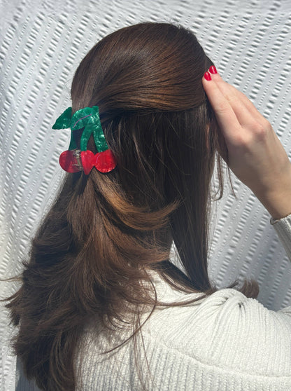 Line & Co - Cherry Claw Clip