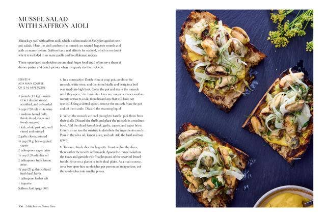 A Kitchen on Goose Cove: Recipes from the Heart of Maine - Devin Finigan