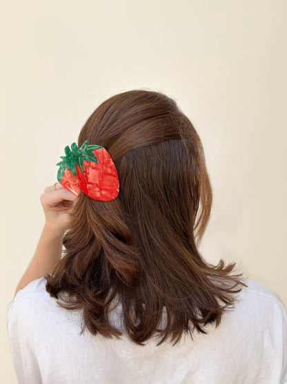 Strawberry Claw Clip - Line & Co