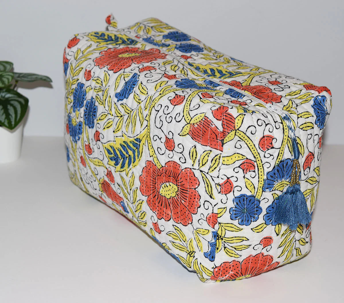 Amisha Design - Jumbo Waterproof Toiletry Bag | Red Poppies