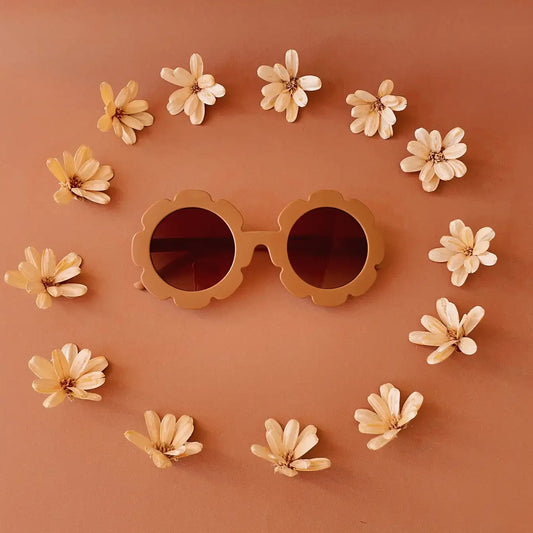 Sunshine Studios - Kids Flower Sunglasses | Cognac